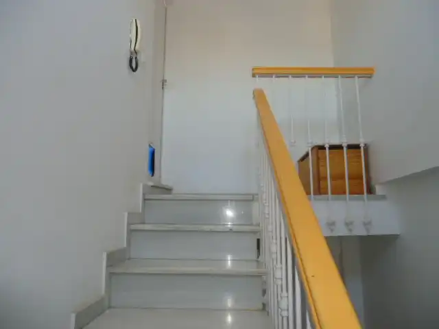 Dúplex de alquiler en Granada con Calefacción, Terraza y Amueblado