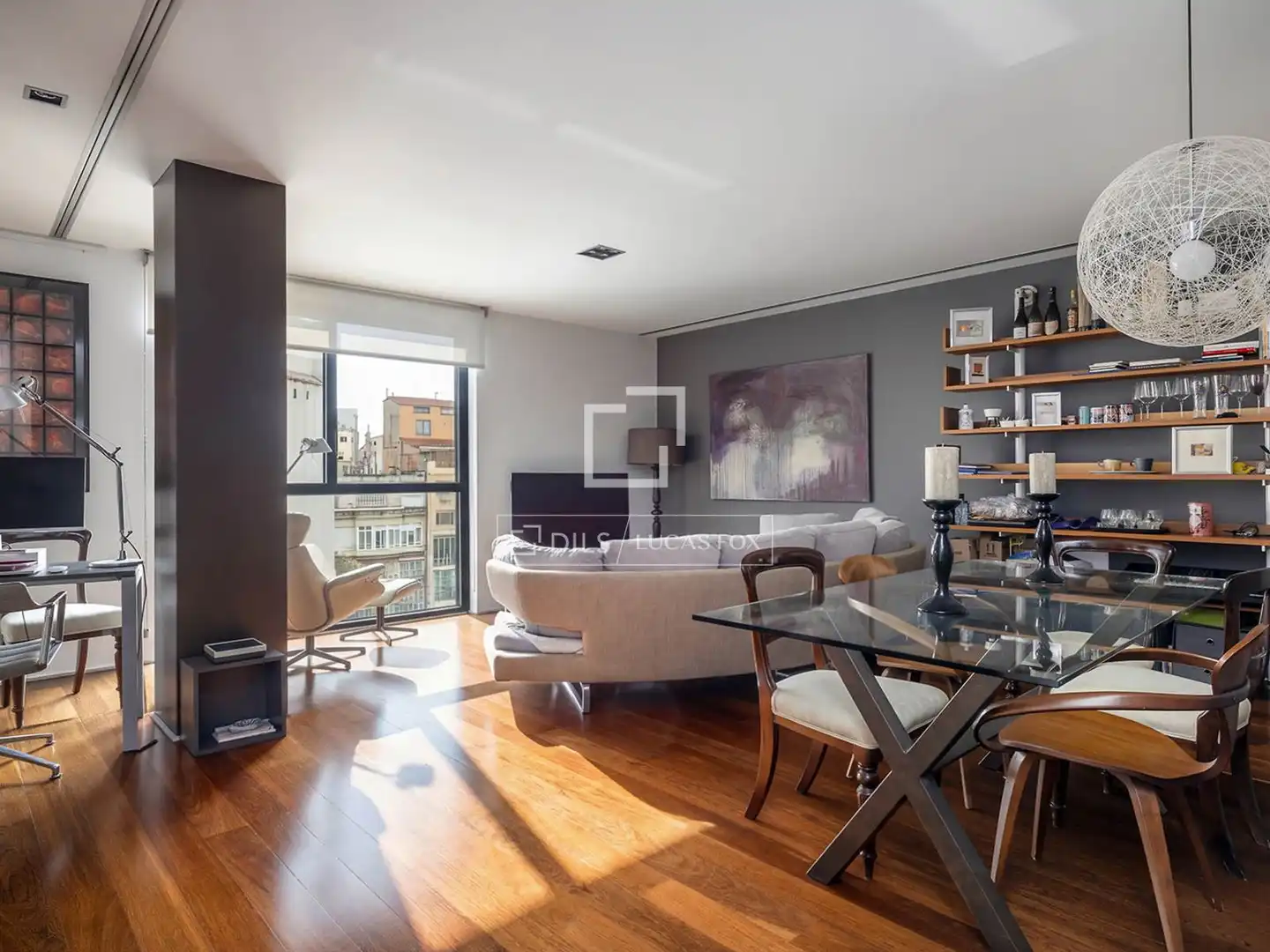 Living room of Flat for sale in Barcelona  with Air Conditioner, Heating and Parquet flooring
