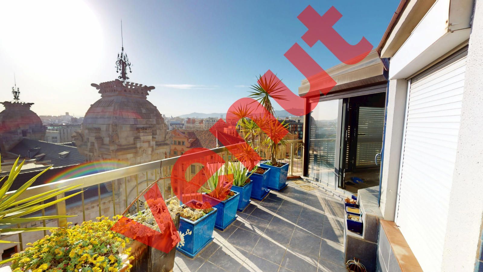 Vista exterior de Àtic en venda en  Barcelona Capital amb Terrassa