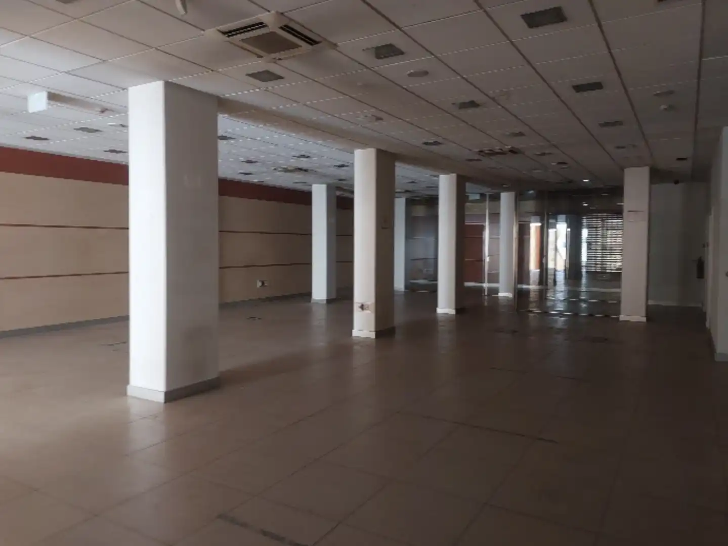 Local comercial de lloguer a C/ Granada, imagen 6
