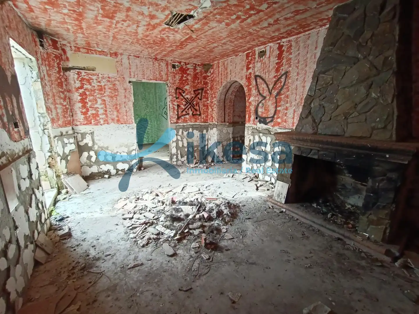 Casa adosada en venda en El Real de la Jara