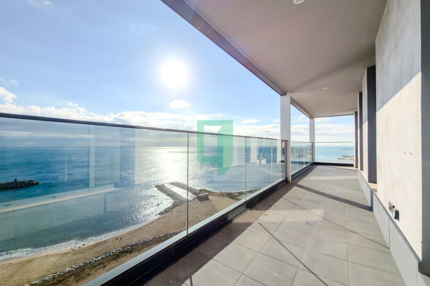 Terrace of Flat for sale in Badalona  with Air Conditioner, Heating and Terrace