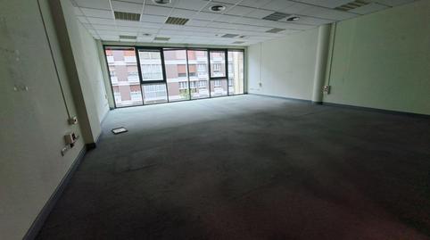 Foto 2 de Oficina en venta en Calle Calle Carlos López Otín, Llamaquique, Asturias