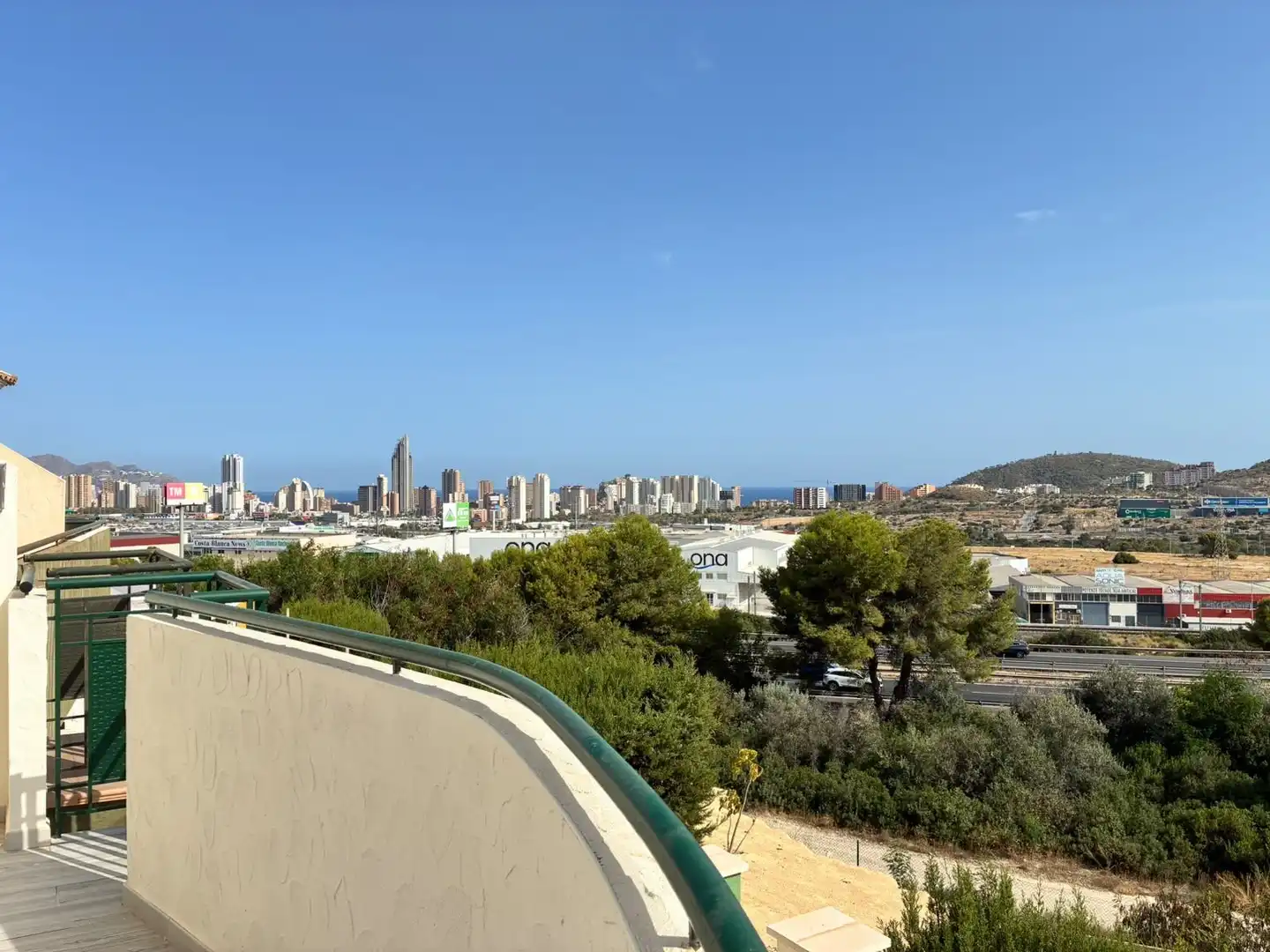 Casa a schiera con piscina in vendita a Avinguda de la  Costa Blanca, imagen 2
