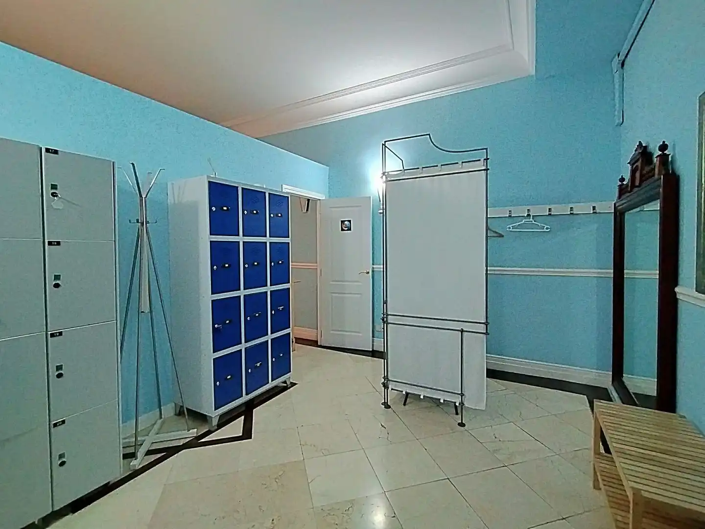 Bedroom of Office for sale in Madrid  with Air Conditioner and Heating