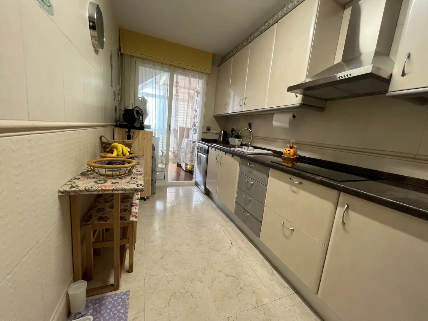 Cocina de Ático en venta en Salou con Aire acondicionado, Calefacción y Jardín privado