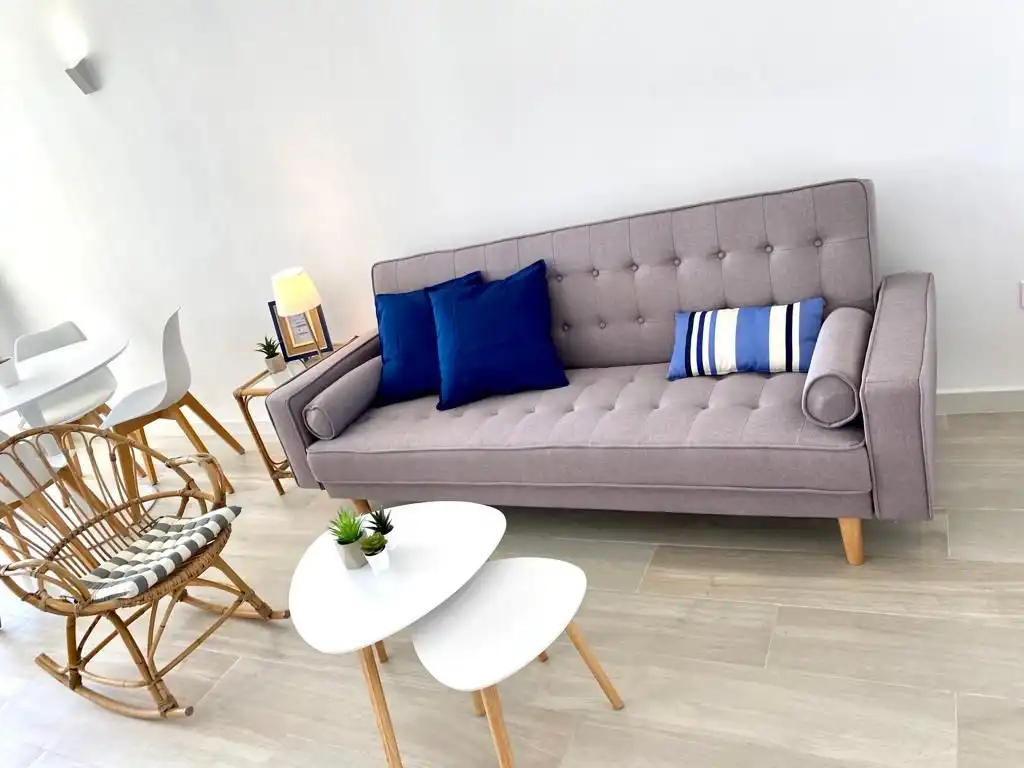 Apartamento con piscina en alquiler en Playa Norte, imagen 3