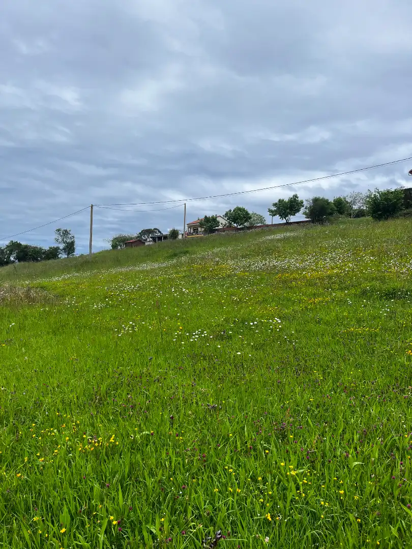 Residencial en venda en Valdáliga