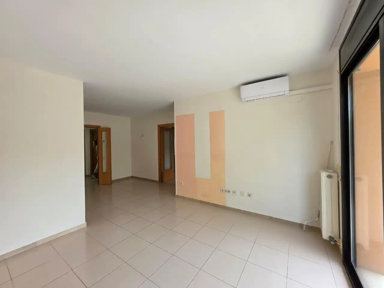 Wohnung zur Miete in Manresa mit Heizung und Privatgarten