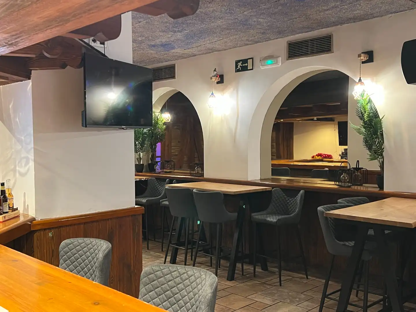 Local en traspaso en Jaca con Aire acondicionado, Calefacción y Amueblado