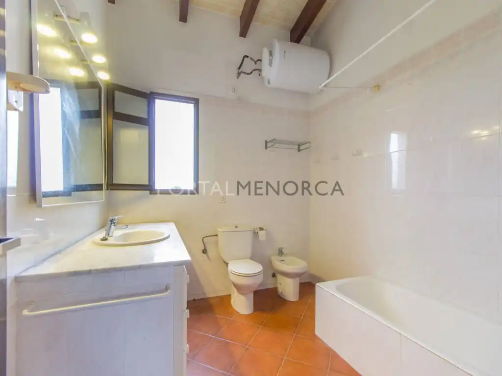 Baño de Finca rústica en venta en Ciutadella de Menorca con Jardín privado