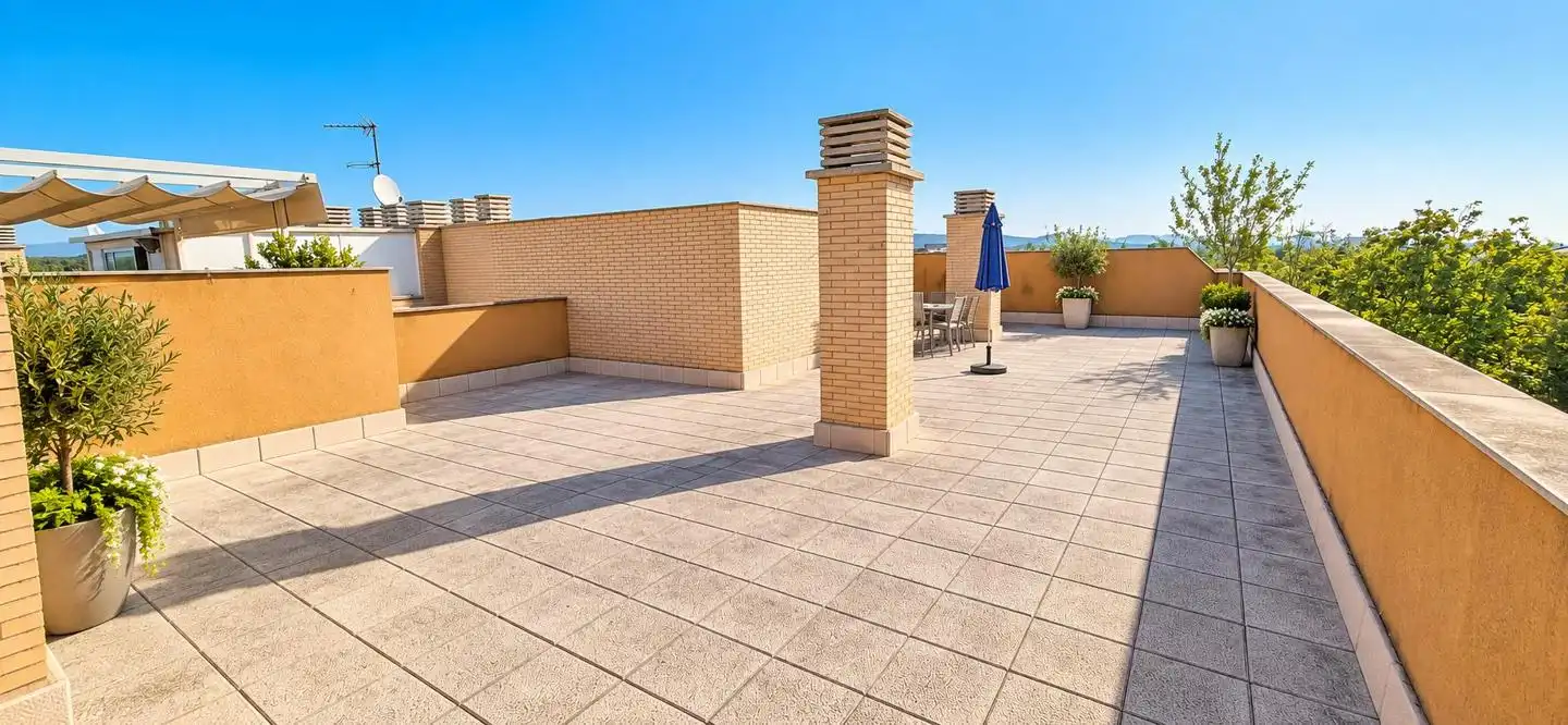 Terrassa de Pis en venda en Sant Salvador