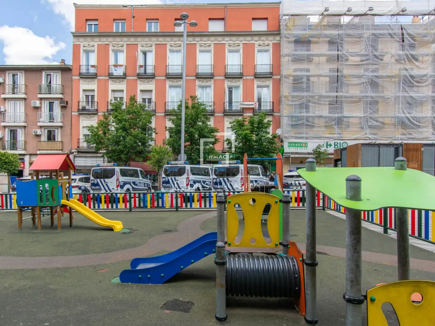 Parking of Flat for rent in Alcalá de Guadaira  with Air Conditioner, Heating and Furnished