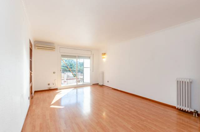 Piso en Venta en Carrer de Castellterçol en El Coll