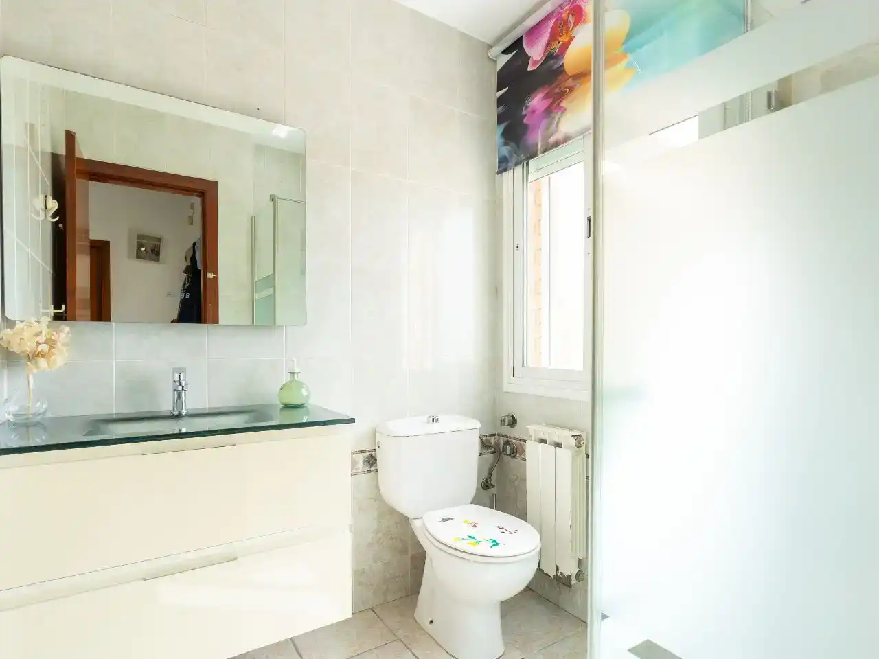 Baño de Piso en venta en Cerdanyola del Vallès con Aire acondicionado, Jardín privado y Trastero