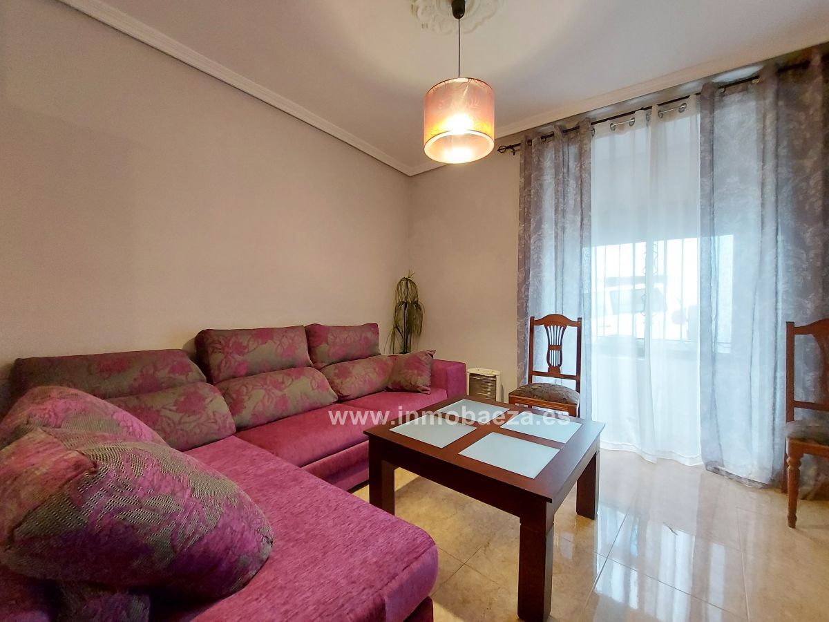 House or chalet to rent in Baeza