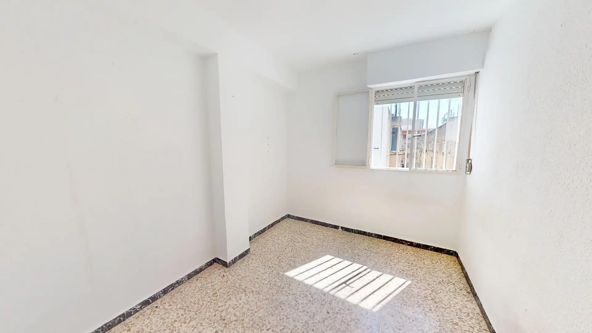 Dormitori de Pis en venda en Villajoyosa / La Vila Joiosa amb Aire condicionat i Balcó