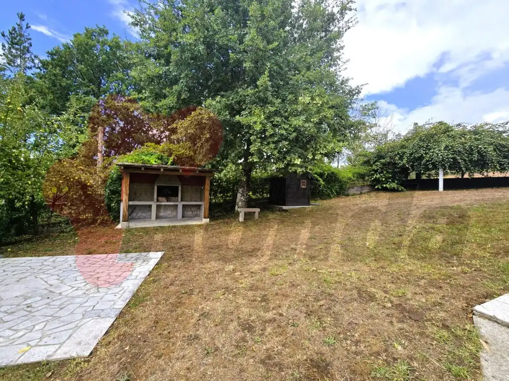 Casa o chalet en venta en O Corgo   con Amueblado