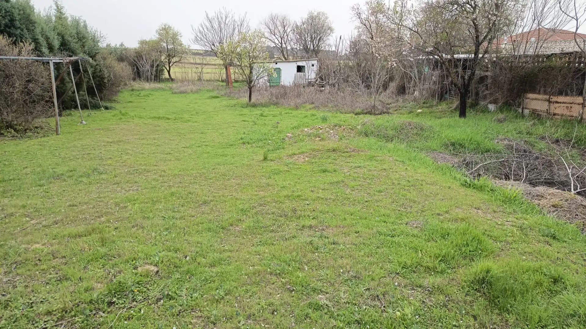 Residential zum Verkauf in Yuncler