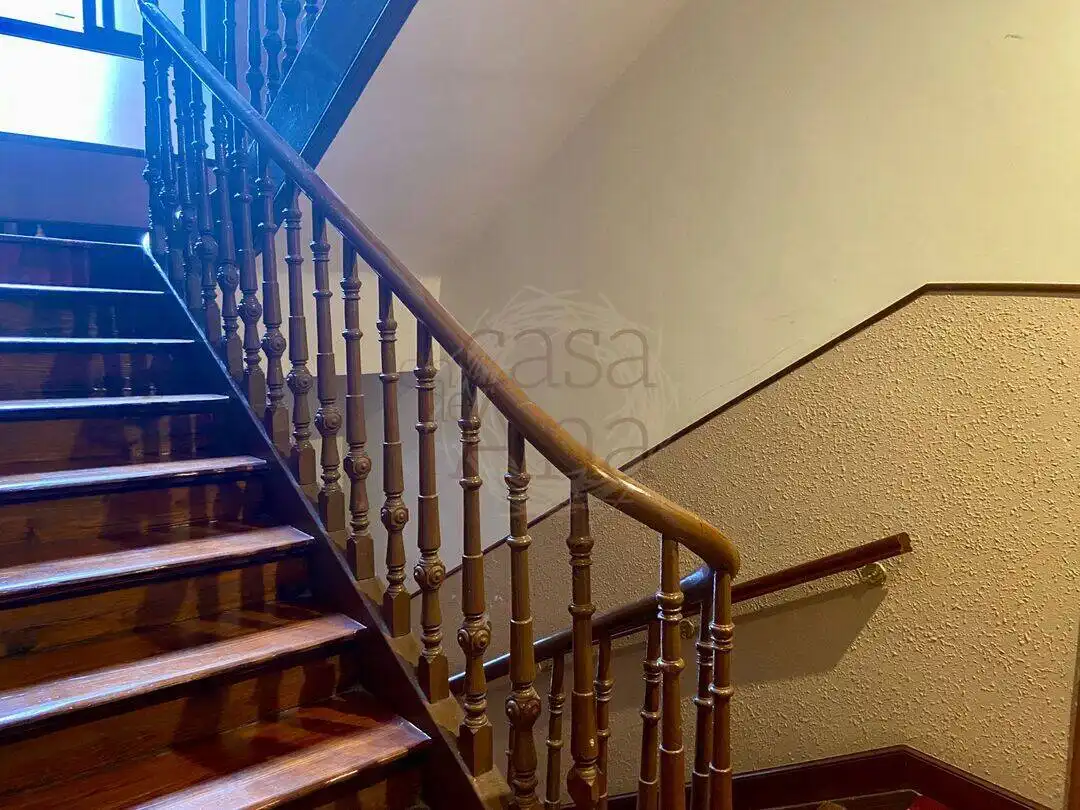 Piso en venta en Barakaldo  con Balcón