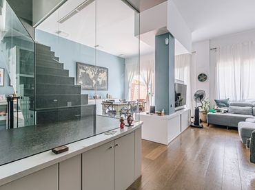 Duplex con piscina in vendita a Carrer Estelí