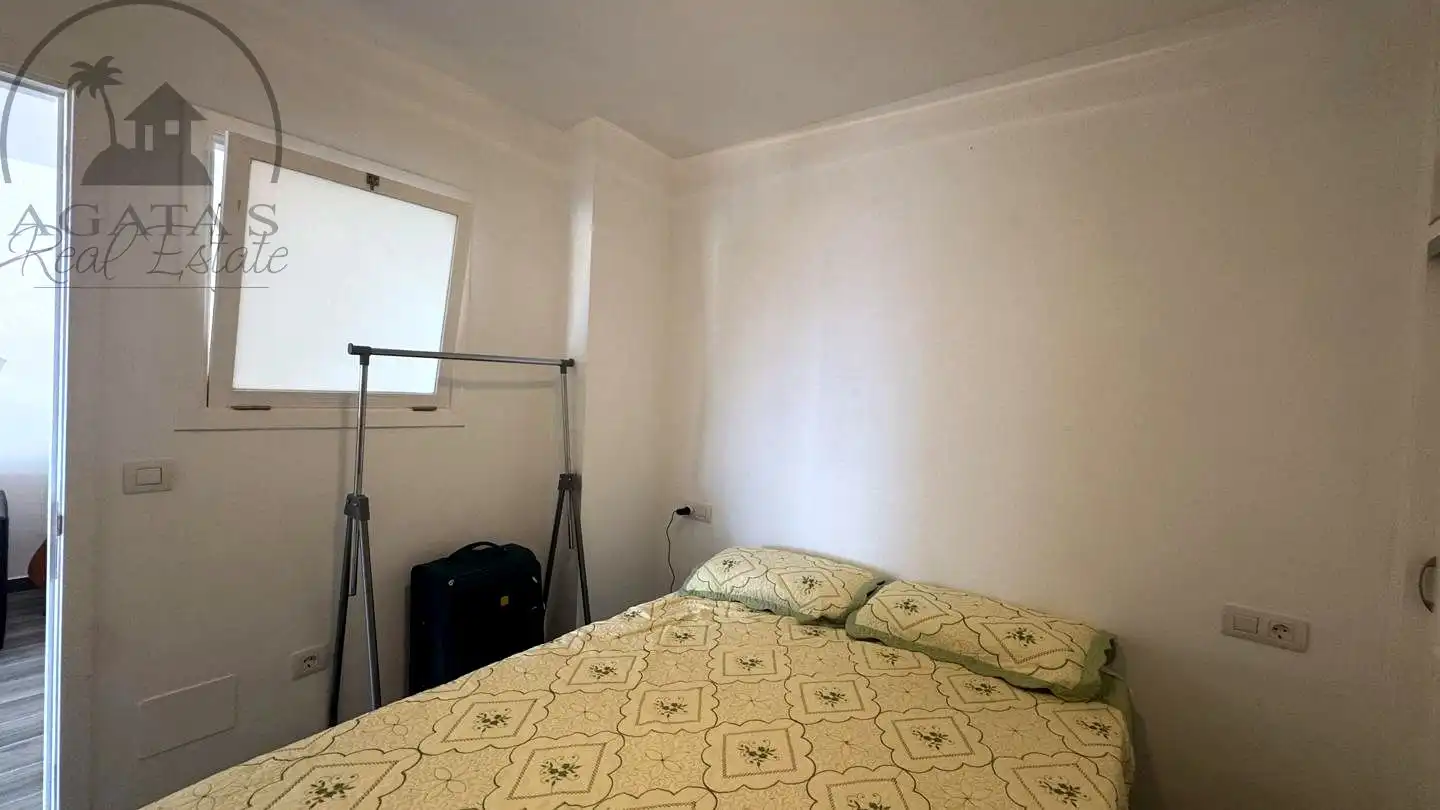 Habitación de Apartamento en venta en Icod de los Vinos con Terraza y Balcón