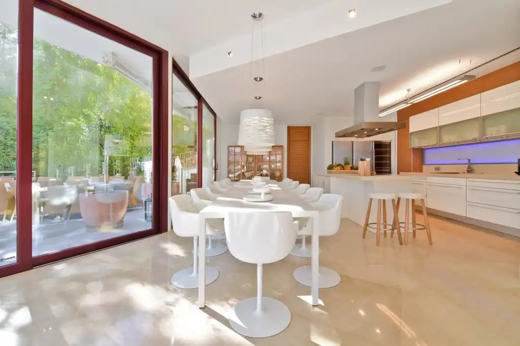 Villa mit Pool zum Verkauf in Nueva Andalucía, imagen 11