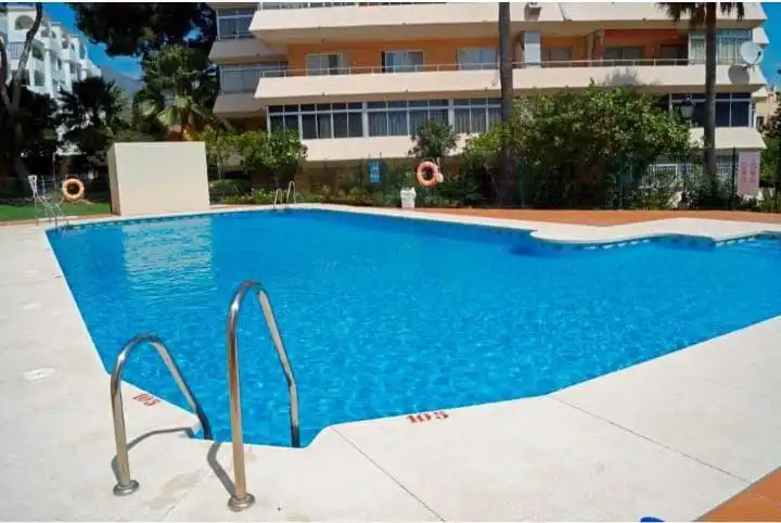 Piscina de Estudio en venta en Benalmádena con Piscina comunitaria
