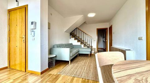 Foto 2 de Dúplex de alquiler en Callejon Ángel, Los Cigarrales-La Bastida,  Toledo Capital