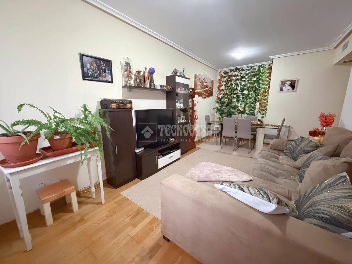 Piso en venta en Puerta Bonita, Carabanchel