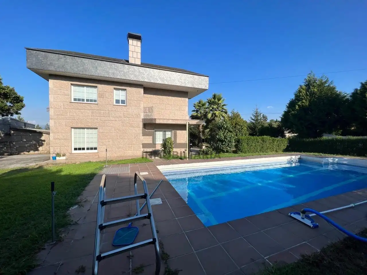 Villa con piscina in vendita a PIÑOR, imagen 4
