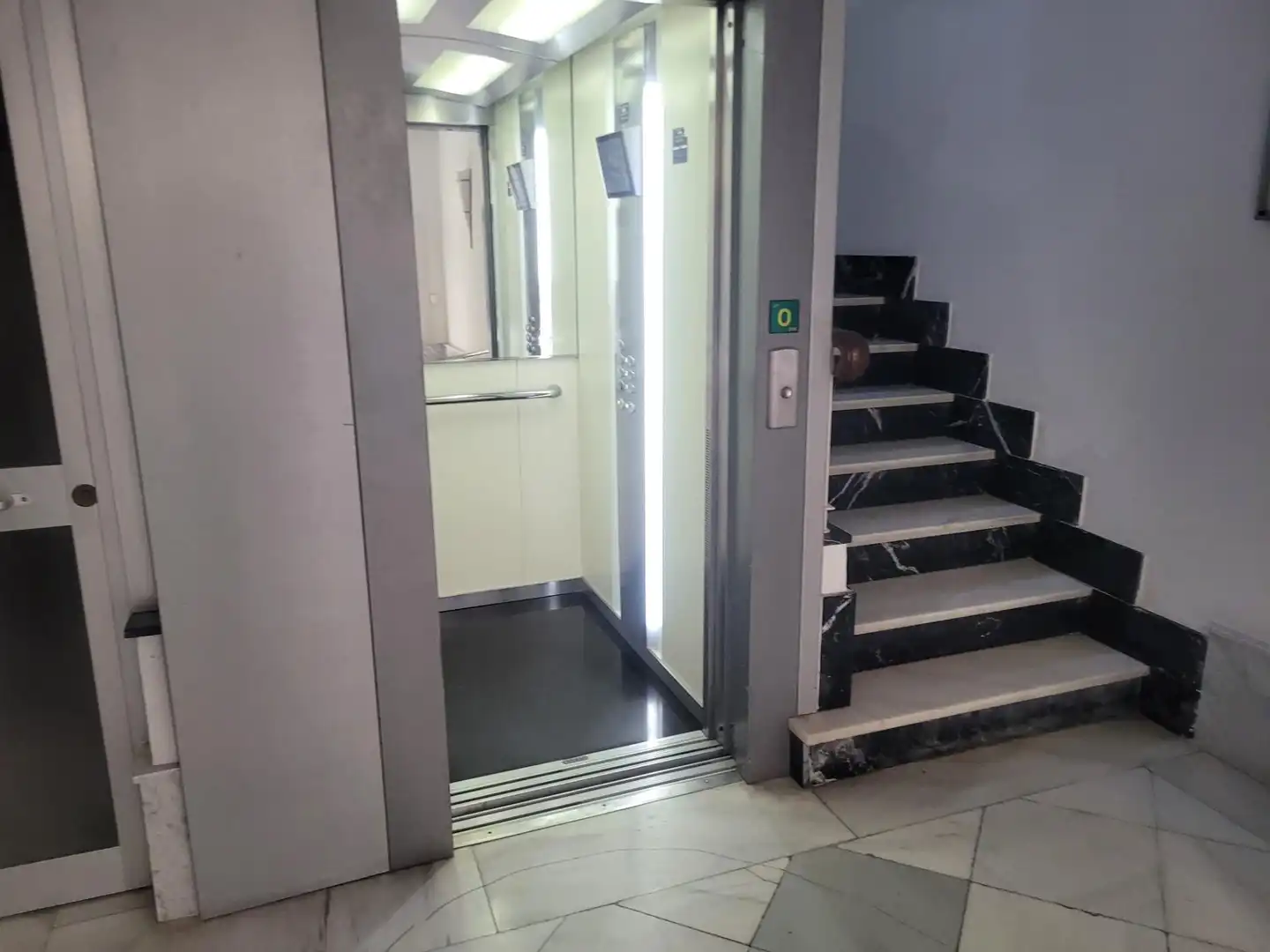 Flat for sale in Cádiz  with Air Conditioner and Terrace