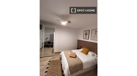 Foto 3 de Habitació a Diagonal - Colomeres, Gavà