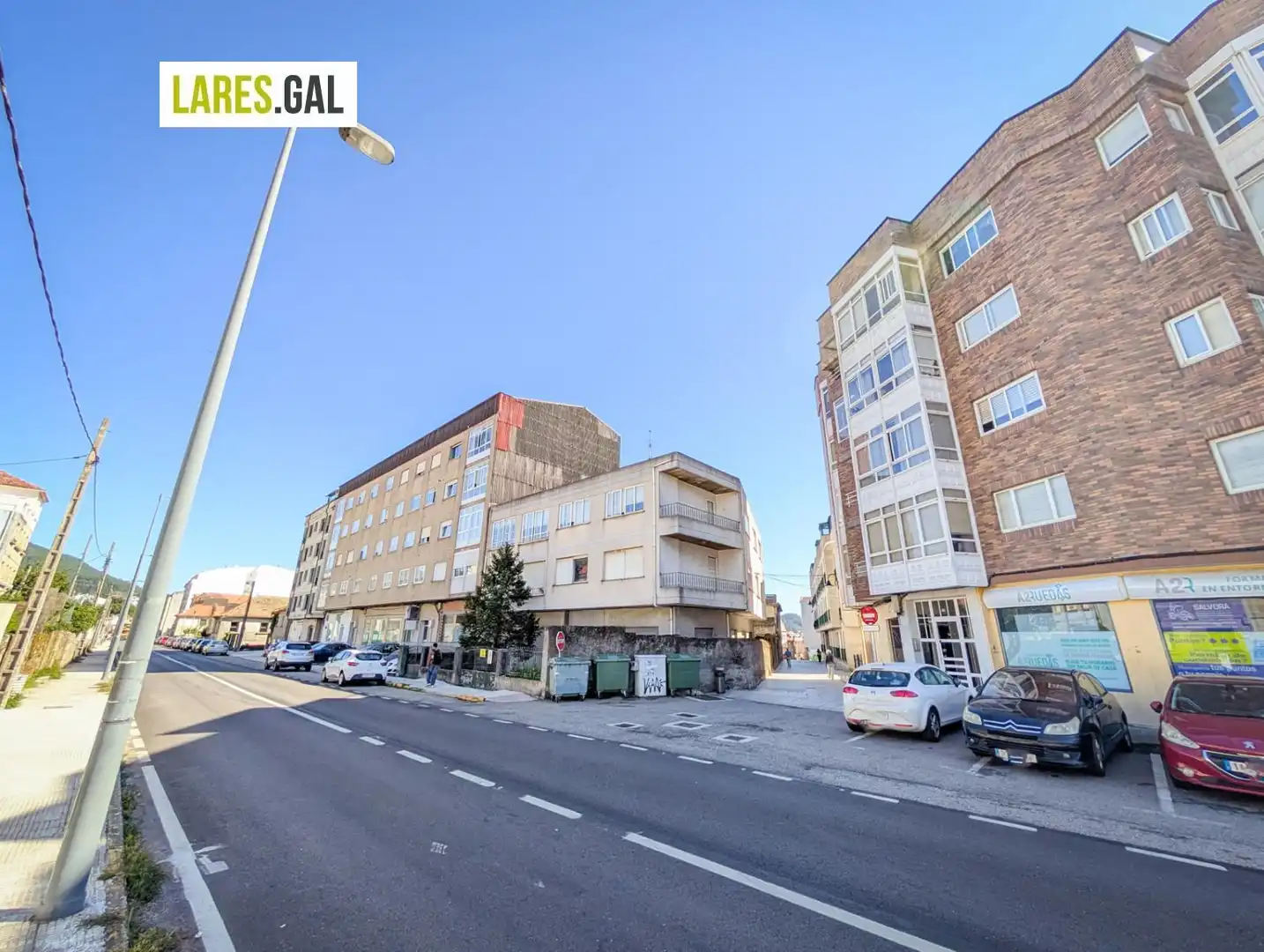 Vista exterior de Garaje en venta en Cangas 