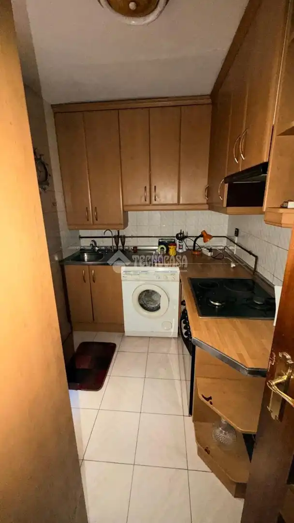Küche von Wohnung zum Verkauf in Madrid mit Klimaanlage und Balkon