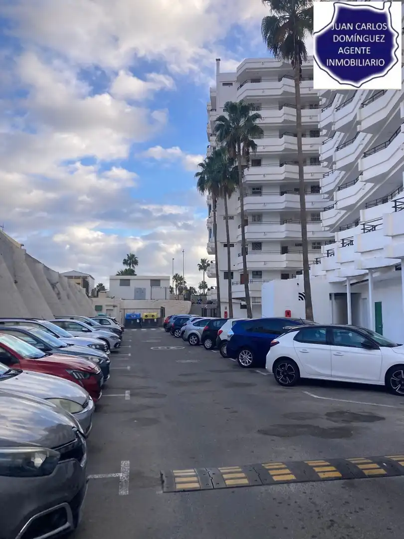 Parking of Apartments for sale in San Bartolomé de Tirajana  with Air Conditioner, Terrace and Furnished