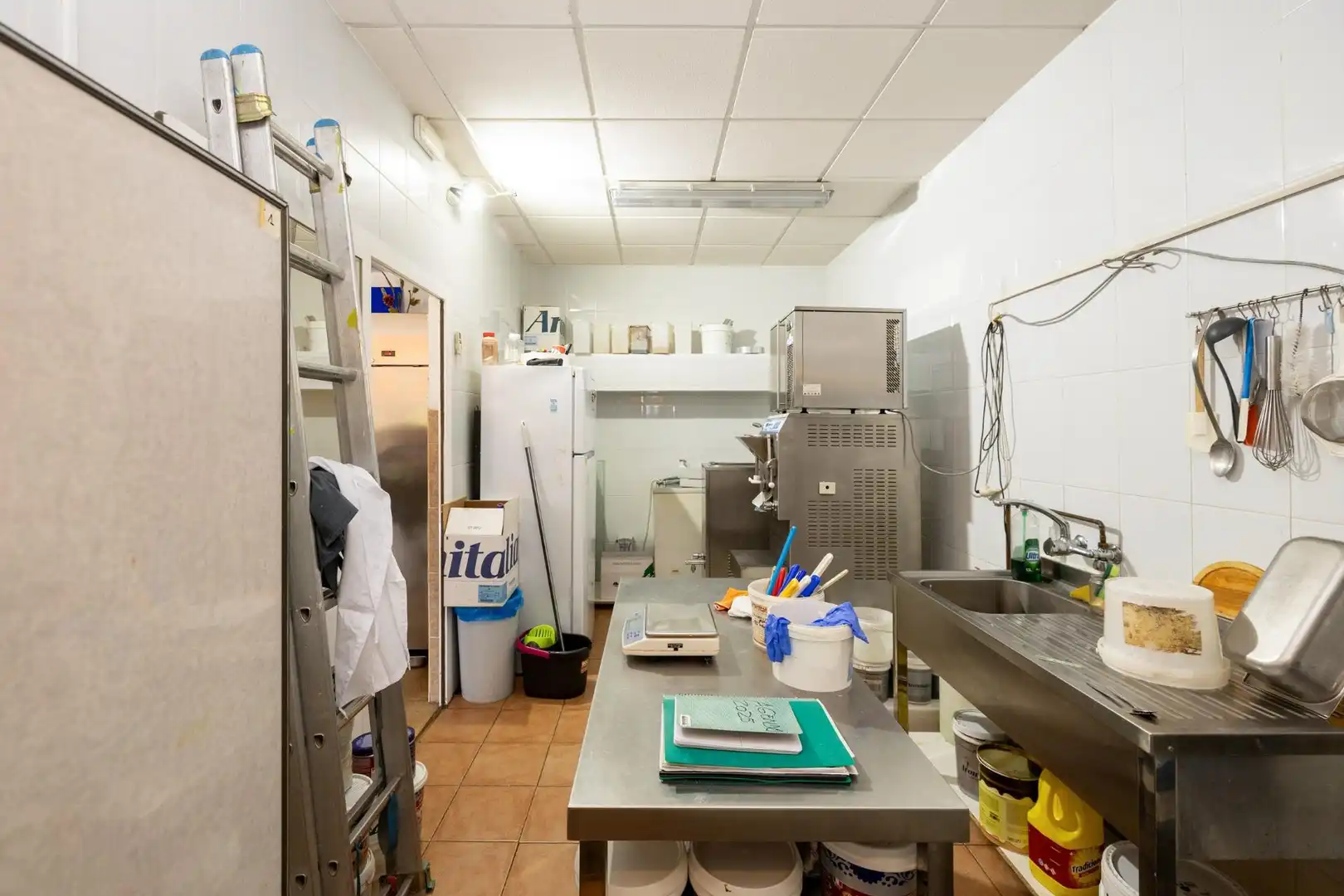 Business premises for sale in Calle Gabriela Mistral 2, imagen 14