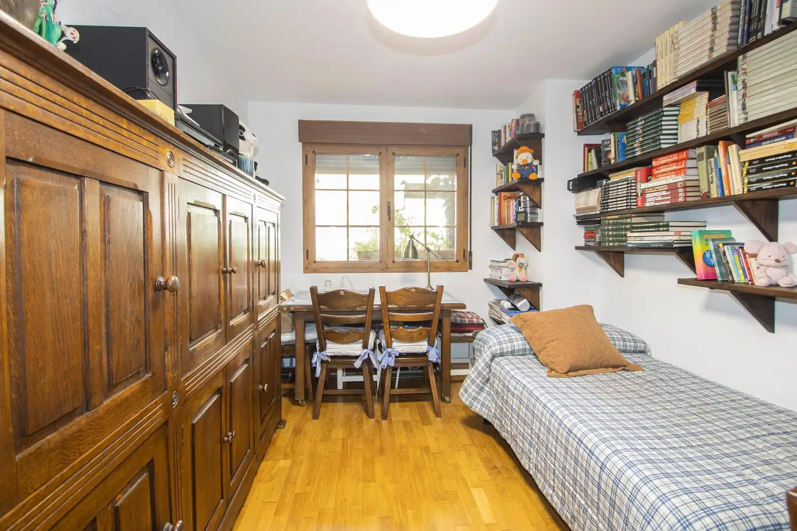 Habitación de Casa o chalet en venta en Peligros con Aire acondicionado, Calefacción y Jardín privado