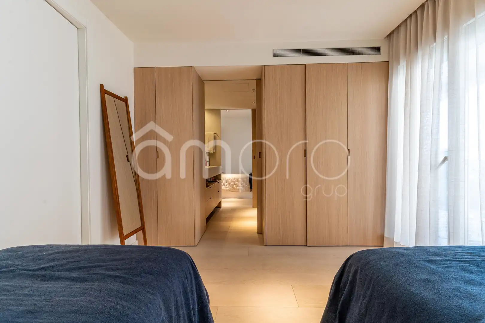 Schlafzimmer von Wohnung zum Verkauf in Salou mit Klimaanlage, Heizung und Terrasse