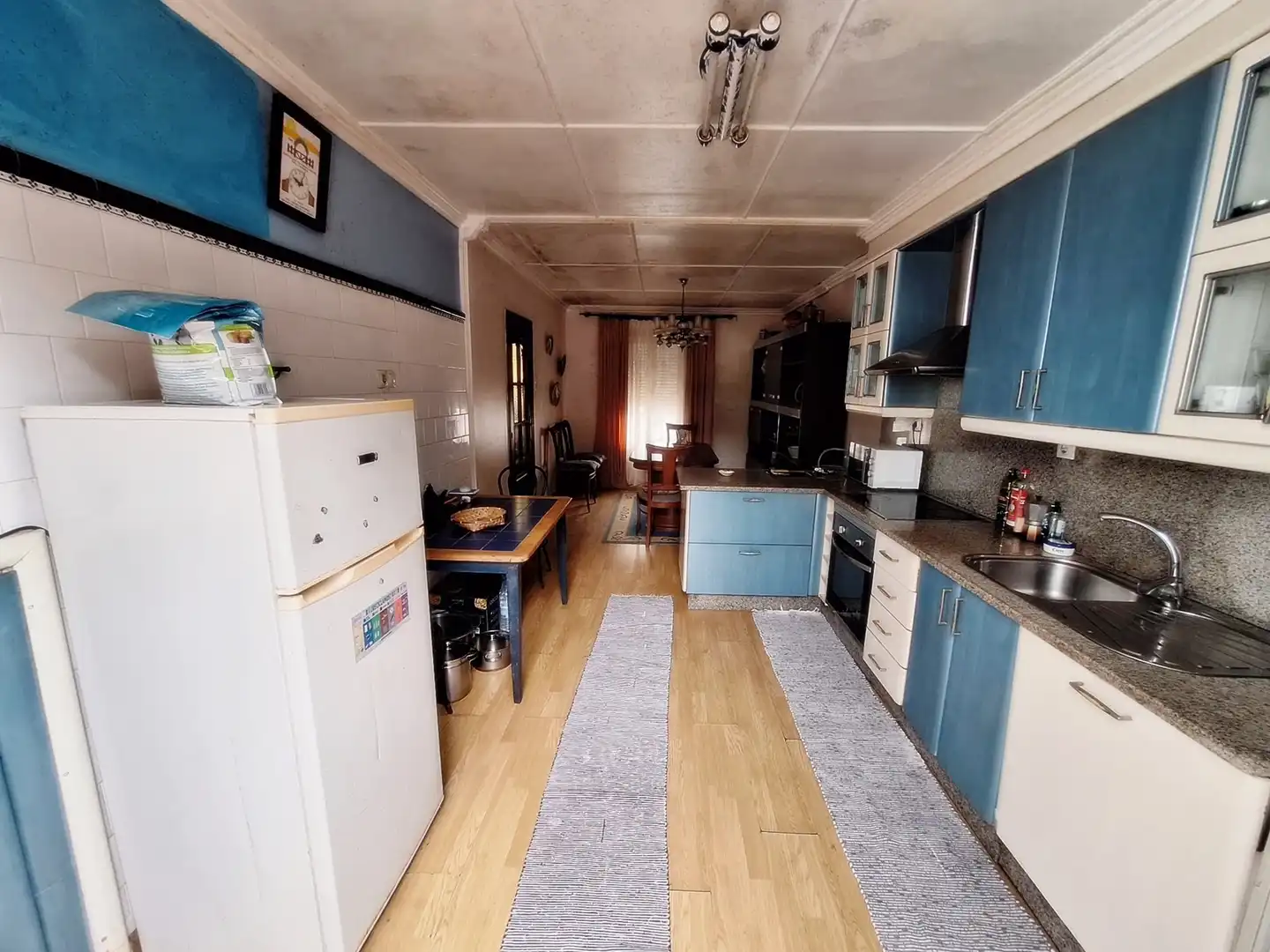 Cocina de Casa o chalet en venta en Ribeira con Jardín privado y Terraza