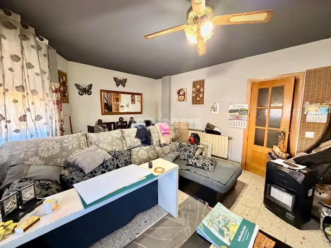 Sala de estar de Piso en venta en Illescas con Calefacción y Terraza