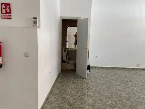Local en venda en Coria amb Terrassa, Internet i Alarma