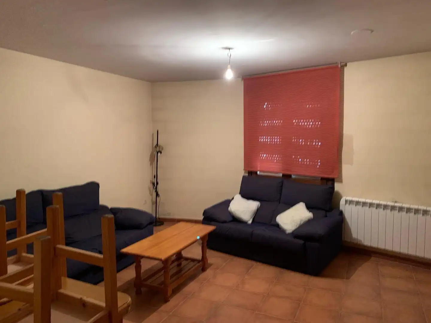 Wohnzimmer von Wohnung zum Verkauf in Atienza mit Heizung und Möbliert