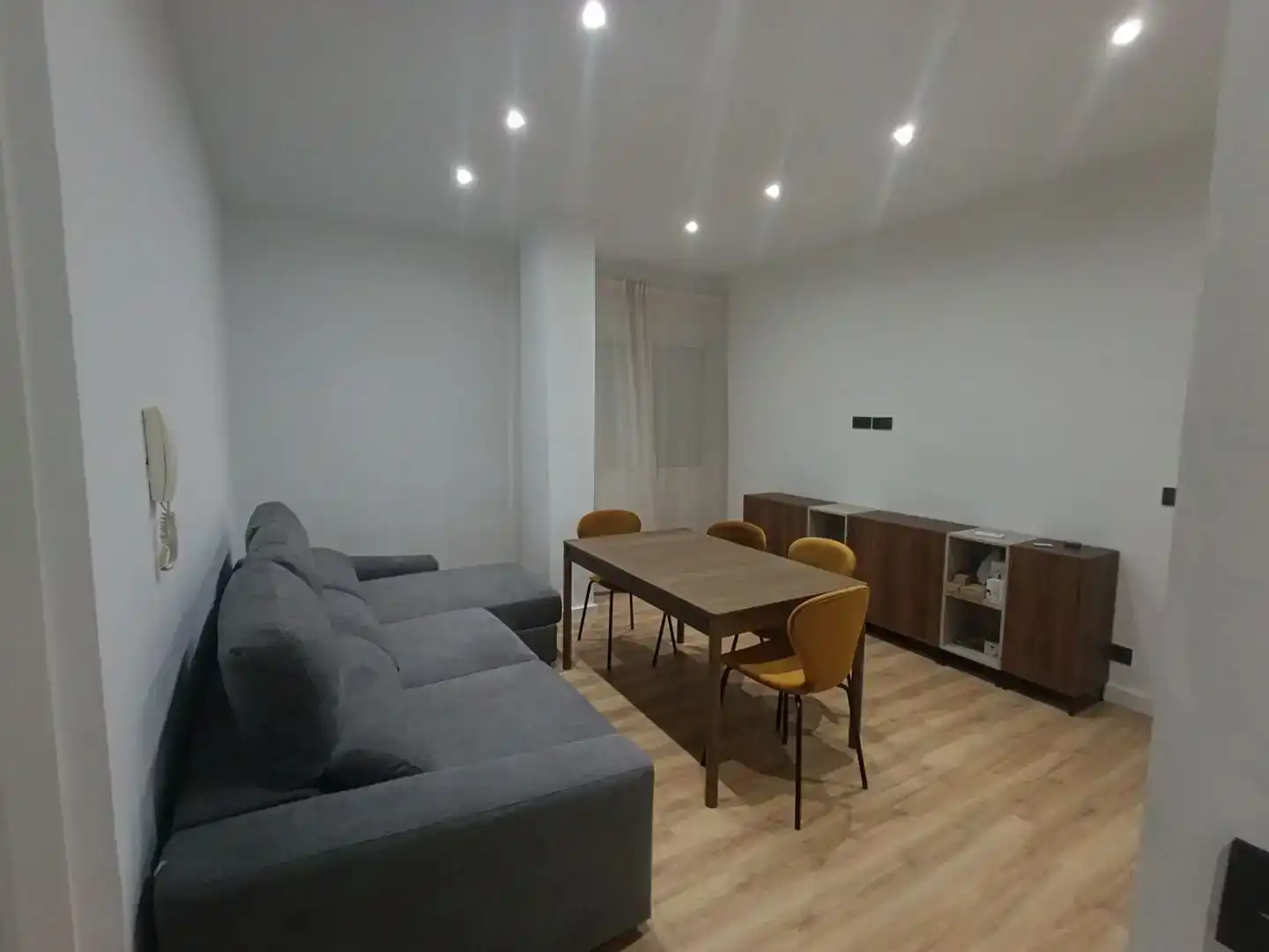 Wohnzimmer von Wohnung zur Miete in Úbeda mit Klimaanlage