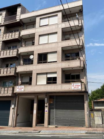 Piso en Venta en N/A en O Carballiño