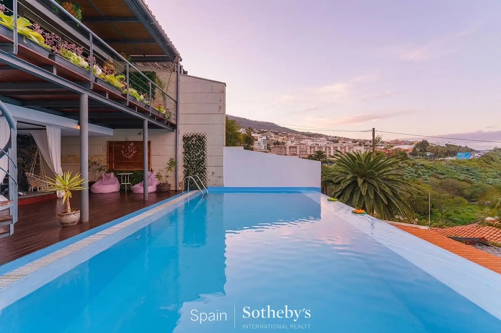 Piscina de Casa o xalet en venda en Santa Úrsula amb Aire condicionat, Calefacció i Jardí privat