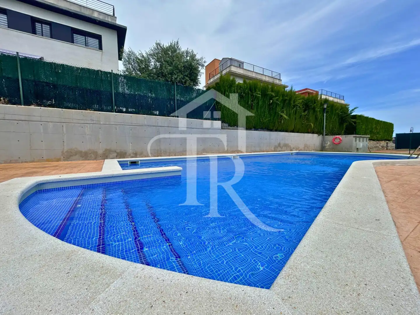 Piscina de Casa adosada en venda en Roda de Berà amb Aire condicionat, Calefacció i Jardí privat