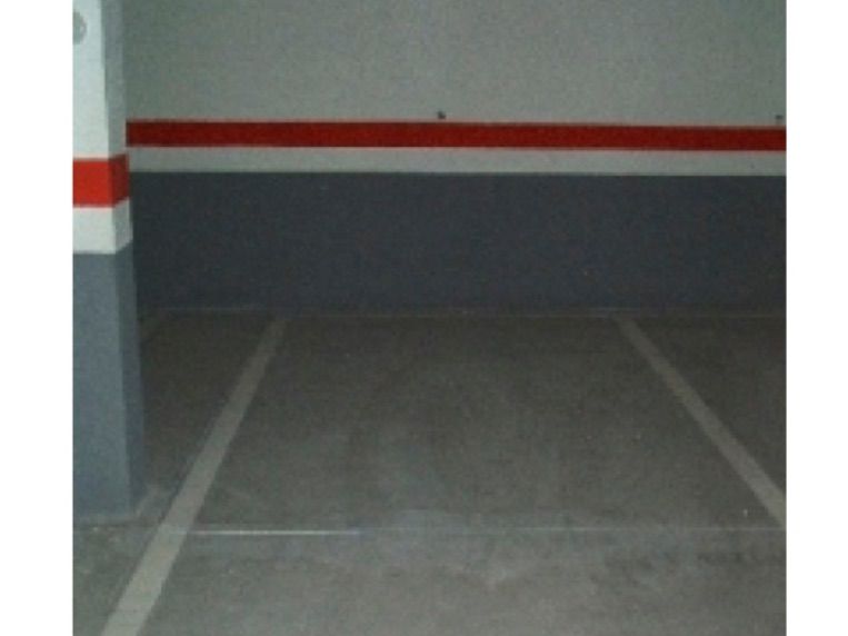 Parking of Garage to rent in  Almería Capital