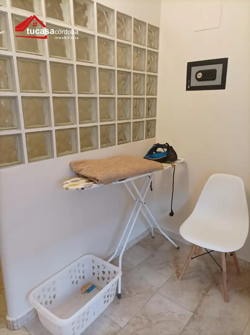 Habitación de Piso en venta en Córdoba con Aire acondicionado y Amueblado