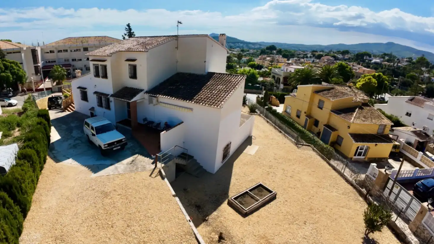 Chalet con piscina en venta en Centro ciudad, imagen 4